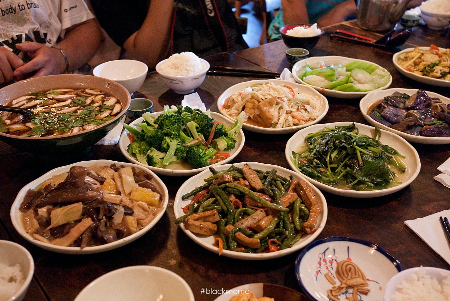 潛園五行湯麵