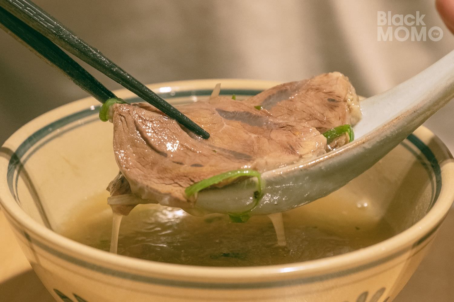 牛山・牛肉麵・燒肉飯