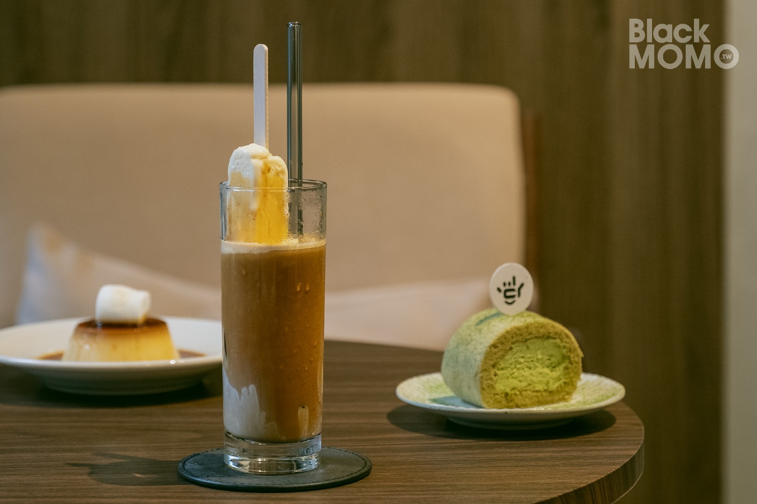 不正 Crooked Thumb coffee