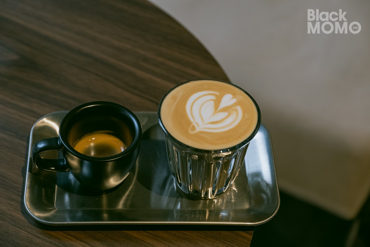 不正 Crooked Thumb coffee