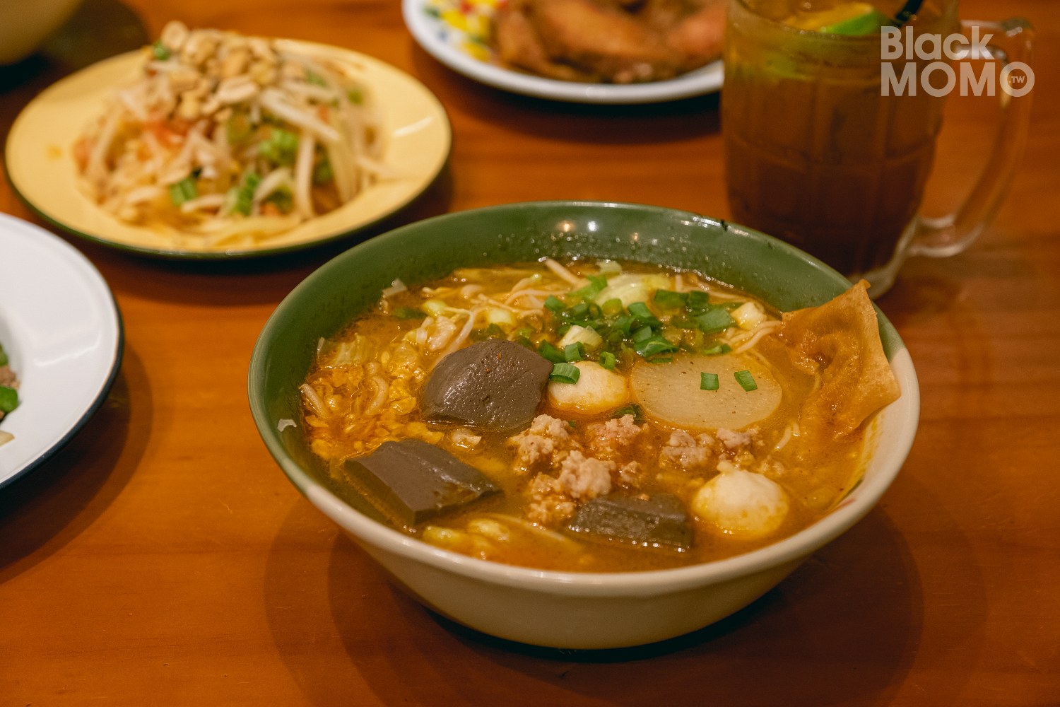 平鎮|小正泰泰北小食・忠貞市場旁平價泰北小吃,最愛帕泰配泰奶 小正泰泰北小食