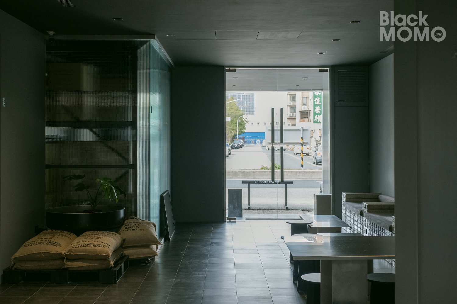 大溪|引路咖啡・走進藝廊般的咖啡廳,沉浸最純粹的咖啡體驗 引路咖啡大溪旗艦店