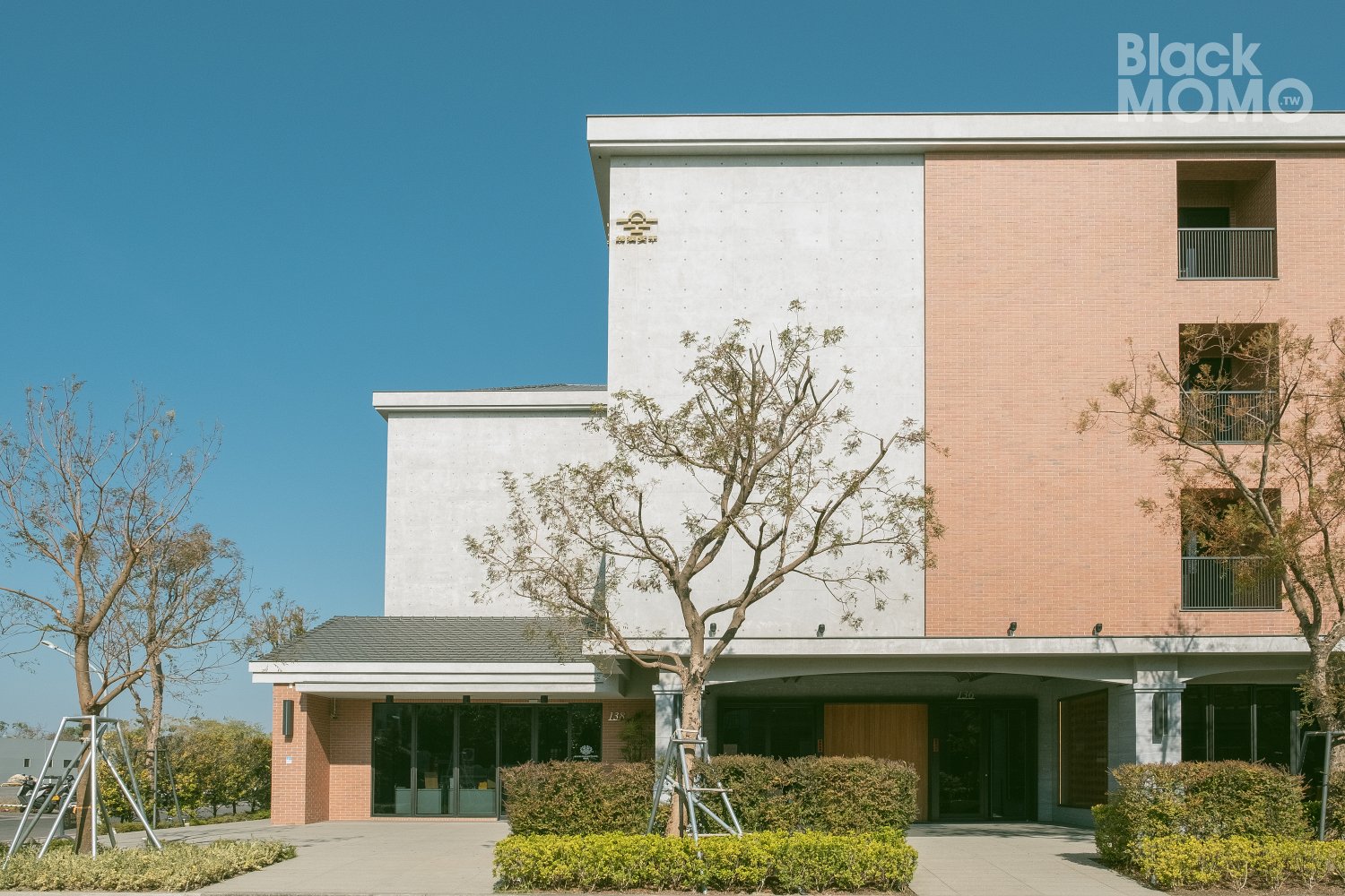 台南|綉溪安平飯店・住進古堡街的慢步調,徜徉在沉浸式空間裡 綉溪安平飯店