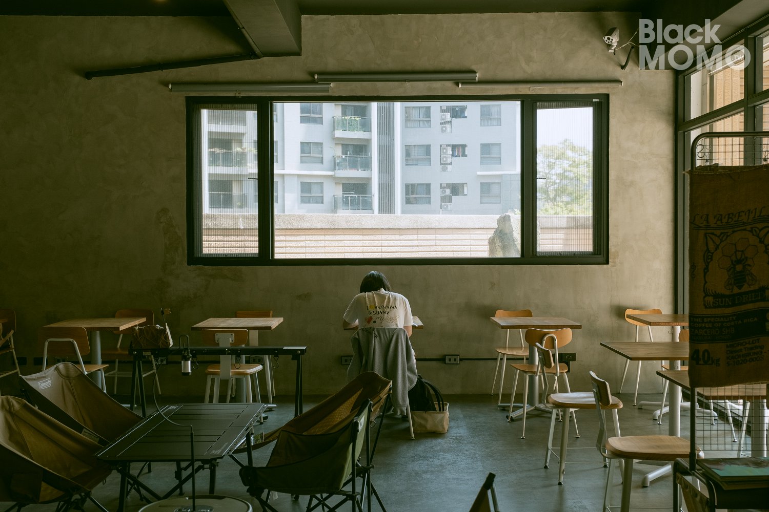 桃園|WEBBERHOOD COFFEE・喝杯咖啡的時間,幻想在城市裡露營 WEBBERHOOD COFFEE