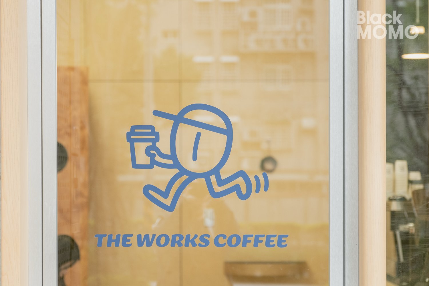 青埔|THE WORKS COFFEE・極簡澳式咖啡館,早晨八點就有好咖啡等你 THE WORKS COFFEE