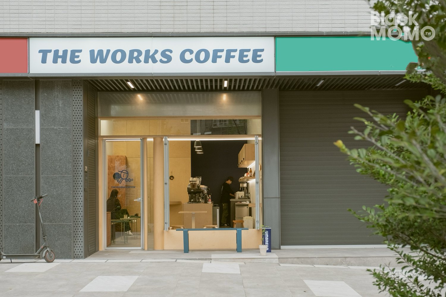 青埔|THE WORKS COFFEE・極簡澳式咖啡館,早晨八點就有好咖啡等你 THE WORKS COFFEE
