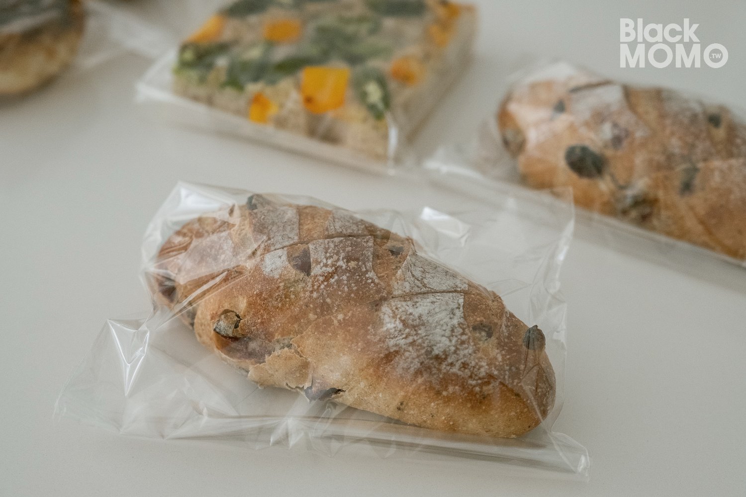 新埔|涼香製造所 Suzuka Bakery・藏在柿餅之鄉的麵包店,值得繞路而來 涼香製造所 Suzuka Bakery